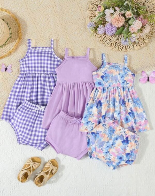 03 ENSEMBLES 2PCS SHORT A BRETELLES DOUX