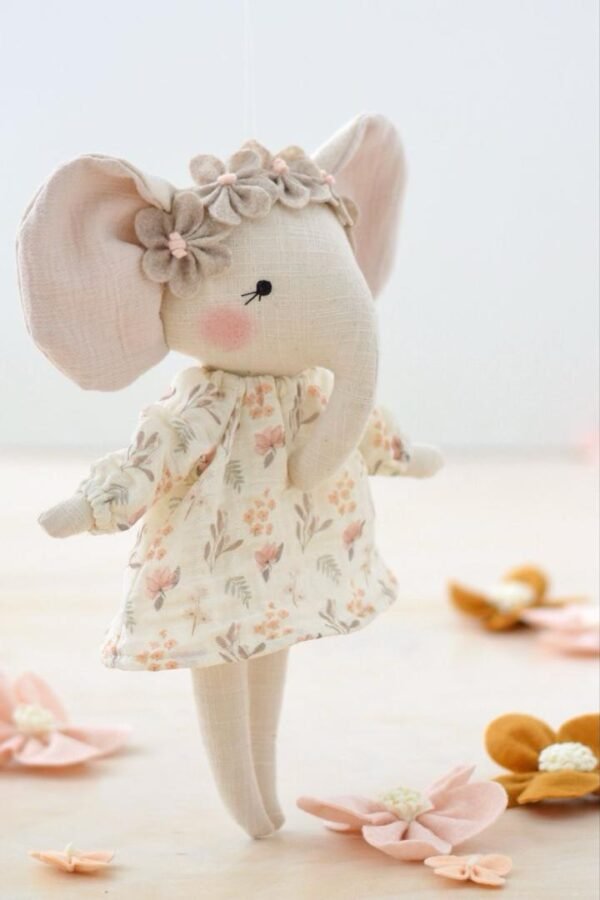 peluche éléphant